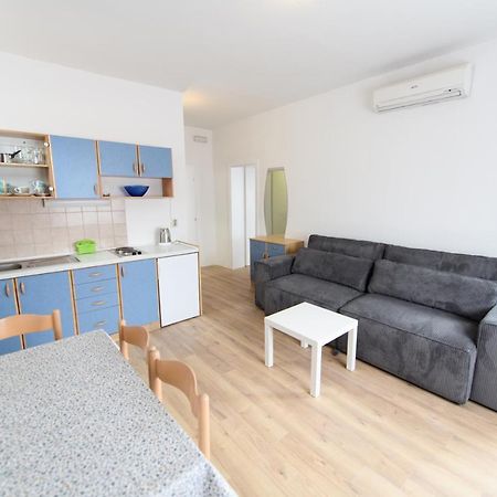 Cozy Beach Apartments Makarska Luaran gambar