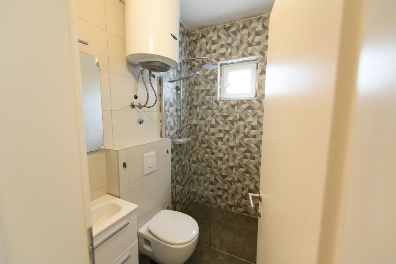 Cozy Beach Apartments Makarska Luaran gambar