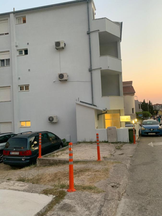 Cozy Beach Apartments Makarska Luaran gambar